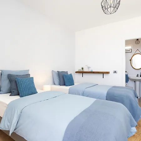 Casa Uamisun With Seaview & Pool Ferienhaus