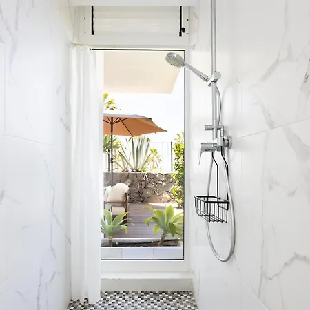 Casa Uamisun With Seaview & Pool Ferienhaus *