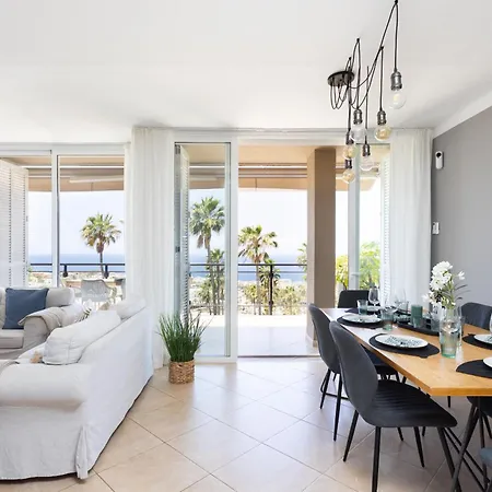 Casa Uamisun With Seaview & Pool Ferienhaus